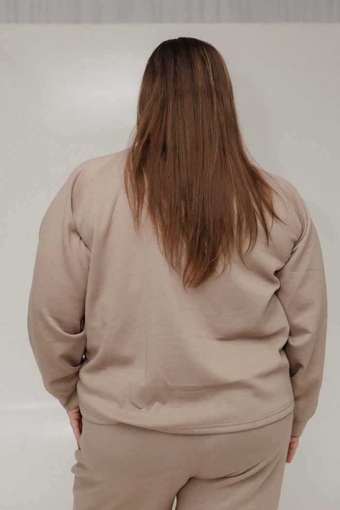 AIRLUXE RAGLAN LONG - SLEEVE SWEATSHIRT IN MOCHA - Love Marlow
