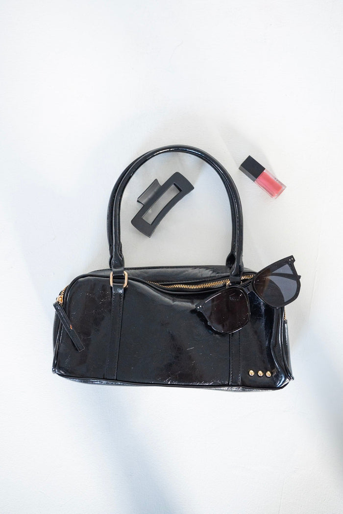Barrel Shoulder Bag in Black - Love Marlow