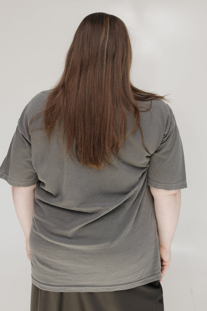 "BE KIND... OF A B*TCH" GRAPHIC TEE - Love Marlow