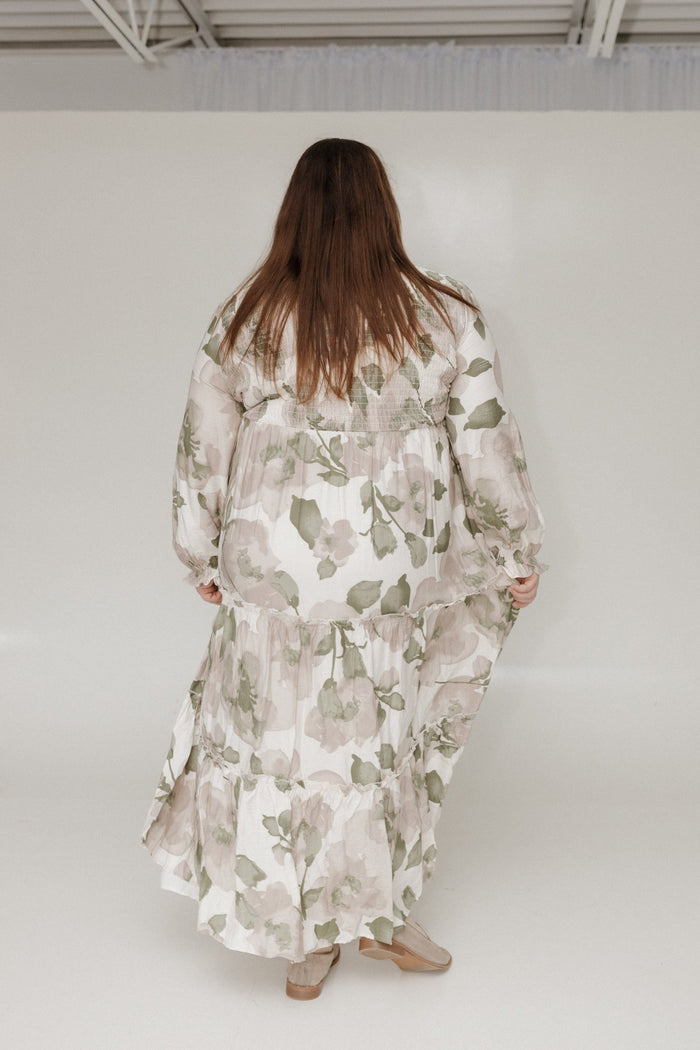 BOLD FLORAL SMOCKED BODICE MAXI DRESS - Love Marlow