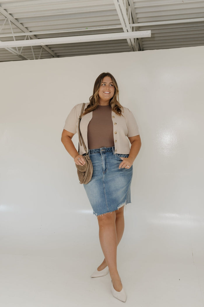 BUTTON FRONT SHORT SLEEVE RIBBED CARDIGAN - Love Marlow