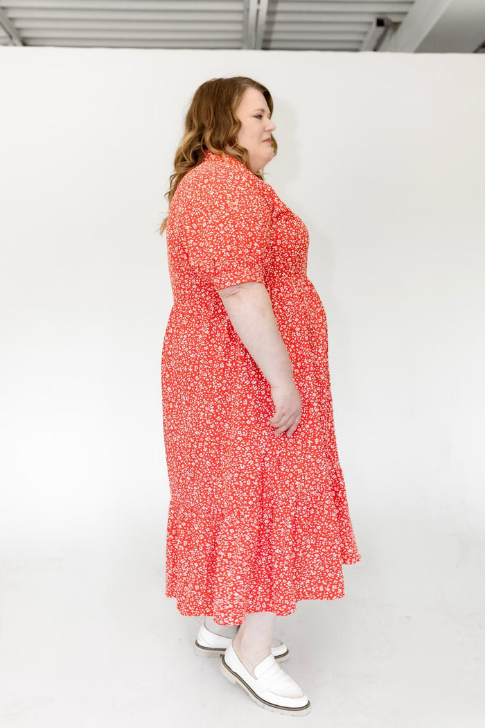 Caliente Floral Button-Front Tiered Midi Dress - Love Marlow