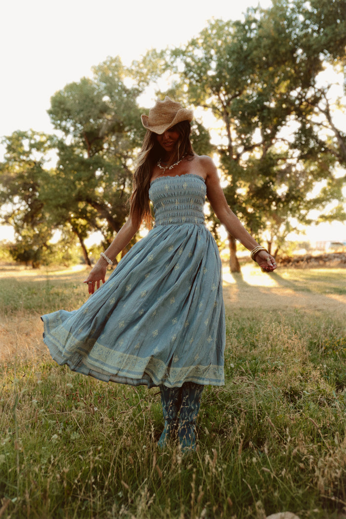 Carolina Midi Dress