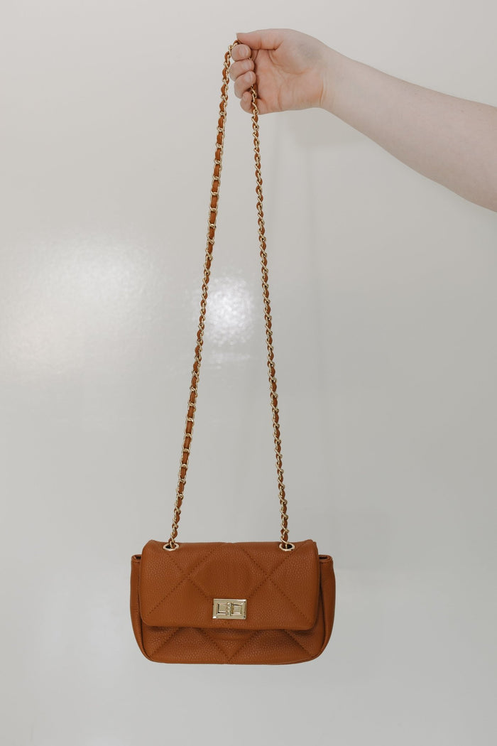 CITY LUXE QUILTED CROSSBODY BAG VEGAN LEATHER WITH CONVERTIBLE CHAIN STRAP IN BROWN - Love Marlow