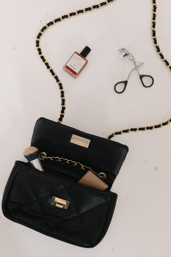 CITY LUXE QUILTED CROSSBODY BAG VEGAN LEATHER WITH CONVERTIBLE CHAIN STRAP - Love Marlow