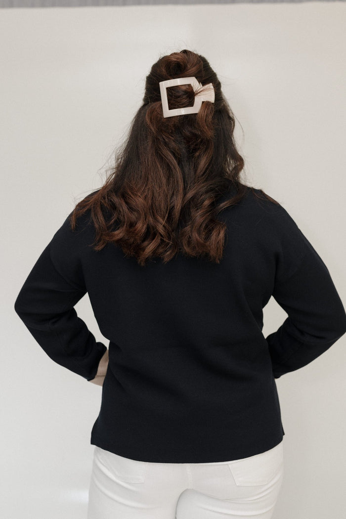 CLASSIC CREW NECK SWEATER WITH CUFF DETAIL IN DEEP NAVY - Love Marlow