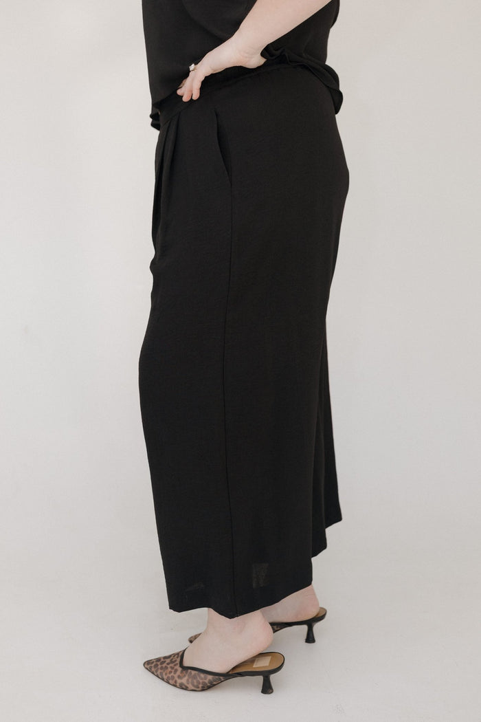 Crinkle Chiffon Wide Leg Pants – Flowy Bottoms - Love Marlow