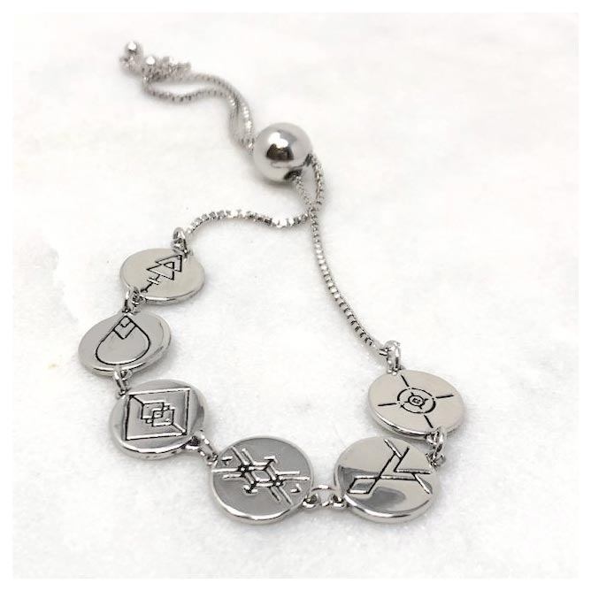 Lindi Kingi Earth Energies Bracelet - Platinum | Koop.co.nz