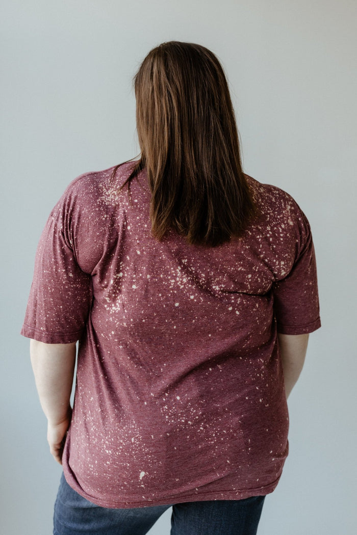 "THERE'S ALWAYS ROOM FOR LOVE HUGS AND PUMPKIN PIE" GRAPHIC TEE - Love Marlow