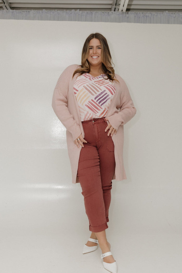 V - NECKLINE WOVEN BLOUSE IN GEOMETRIC PATTERN - Love Marlow