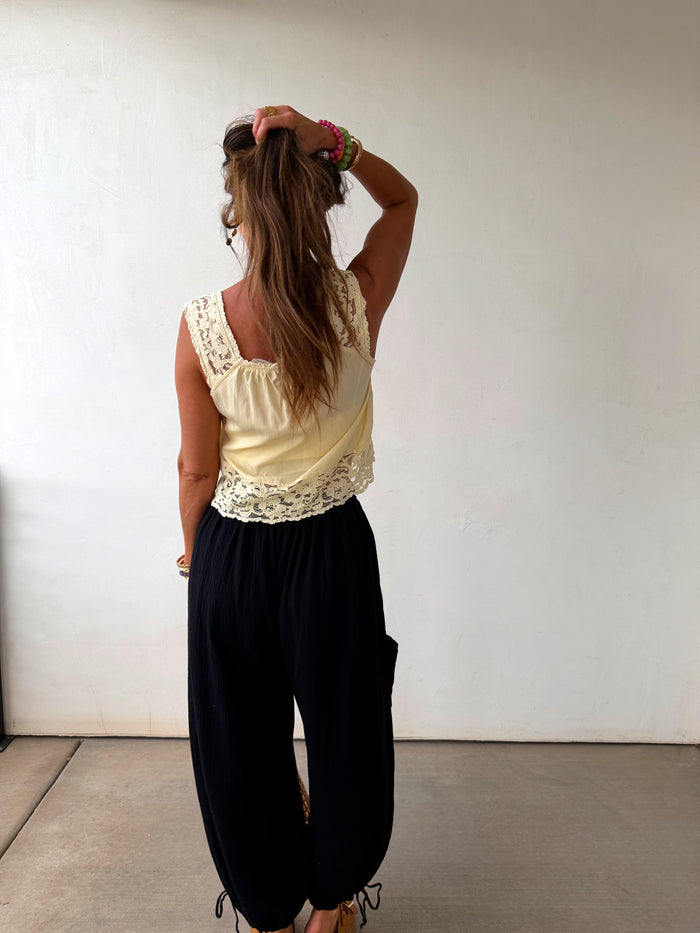 Weekend Escape Pants